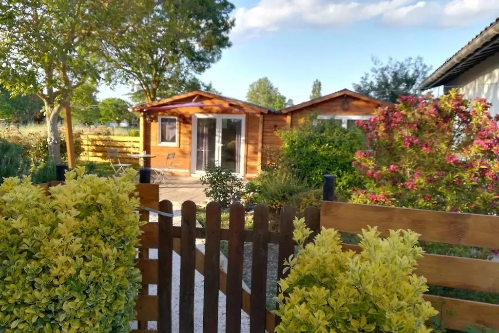 Le Chalet De La Beaute Gagnac-sur-Garonne Frankrike
